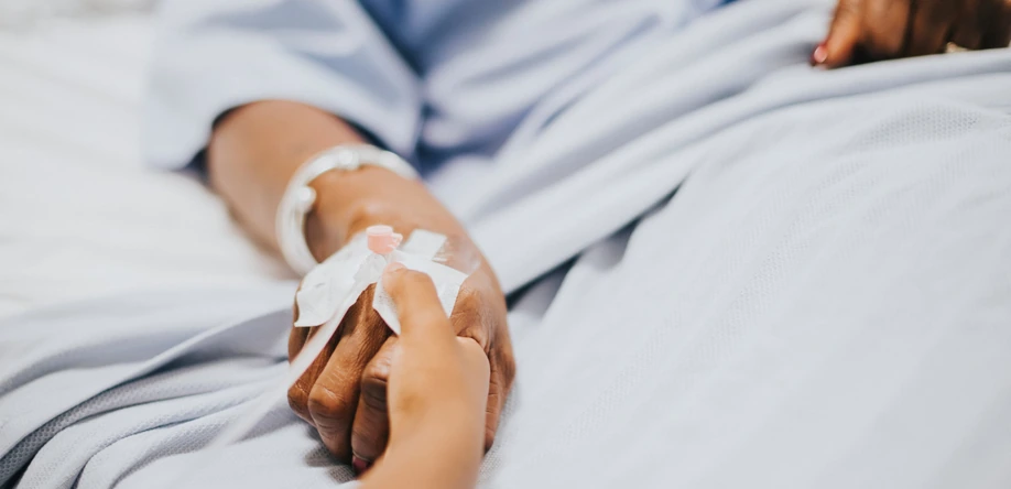 Cobertura: **Muerte por cualquier causa:** Si falleces por una enfermedad o accidente, se pagará el monto acordado a los beneficiarios.