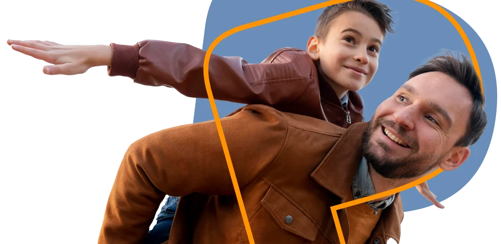 Padre de famialia jugando con su hijo